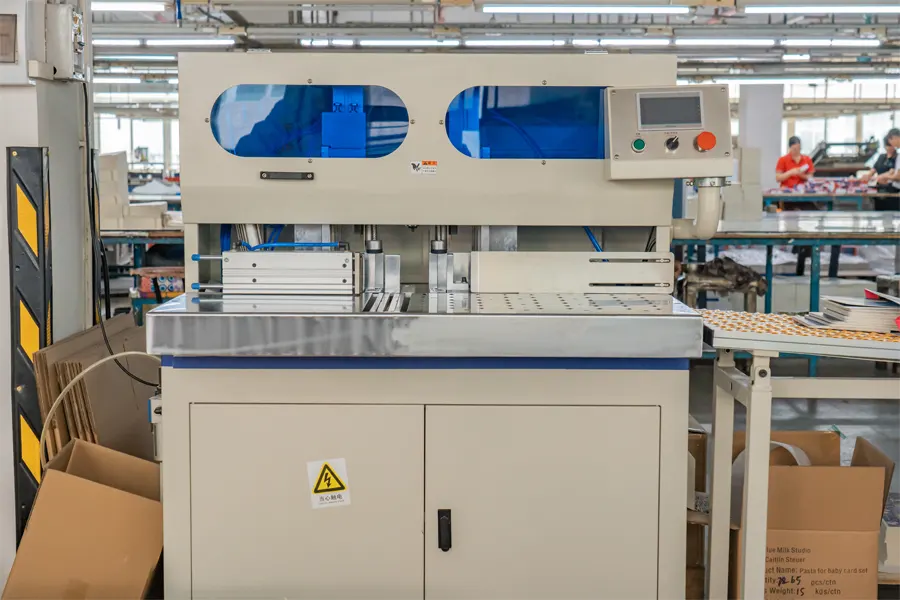 Corner Pasting Machine: HM-40