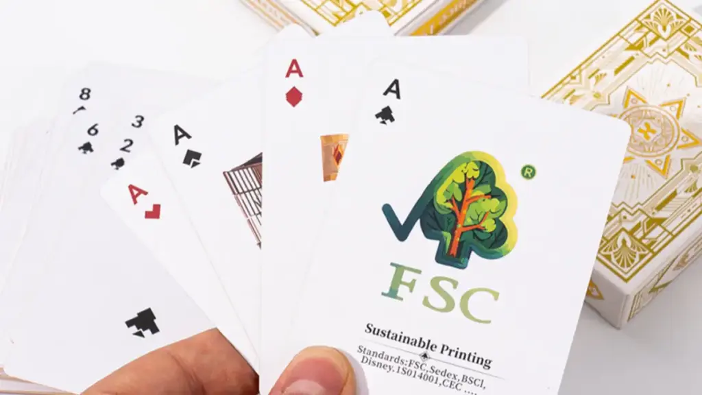 Choosing the Right Materials for Playing Cards